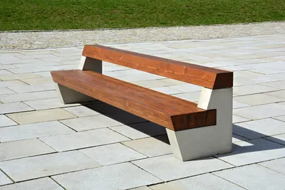 Betongbänk Jävrebyn, med ryggstöd, 3 m
